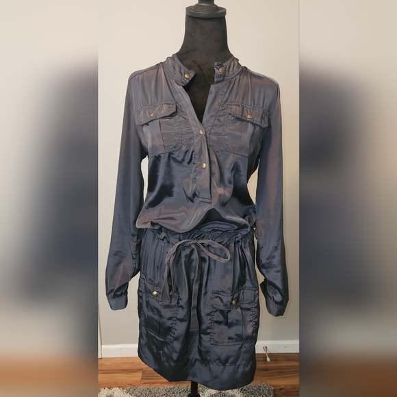 VENUS Dresses & Skirts - Venus Pewter/Blue-Gray Tie Waist Dress w/ Snap Details Size 6